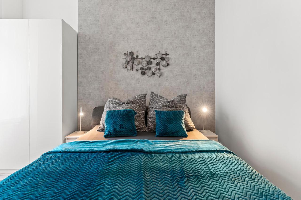 The Mierendorf Hinterhaus, 2 Bed Rooms Up To 4 People เบอร์ลิน ภายนอก รูปภาพ